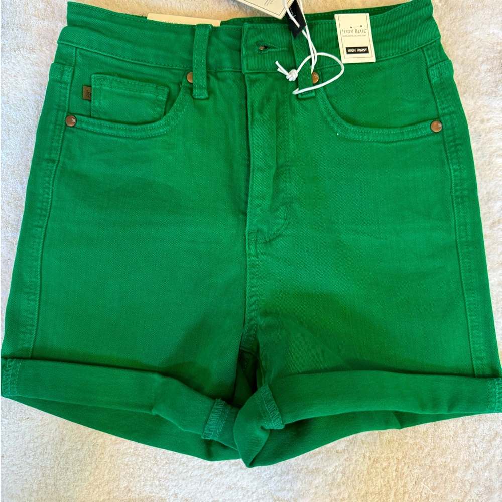 Judy blue size small shorts